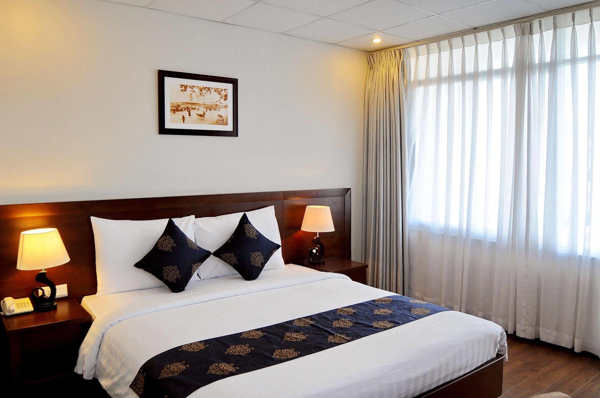 Bella Begonia Hotel Nha Trang Exterior photo